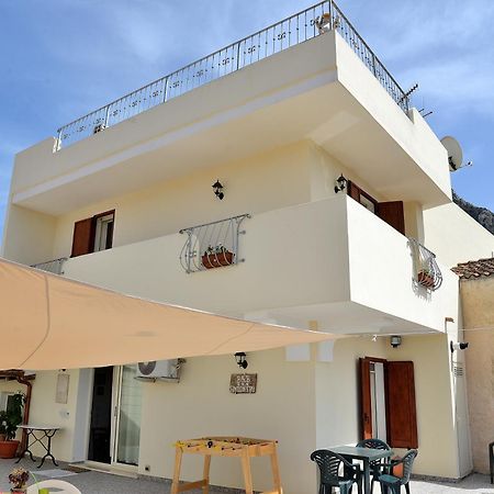 B&B S'Incontru Galtellì Extérieur photo