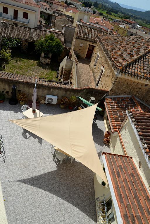 B&B S'Incontru Galtellì Extérieur photo