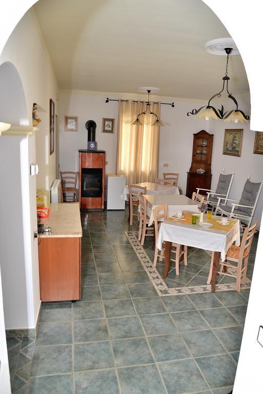 B&B S'Incontru Galtellì Extérieur photo