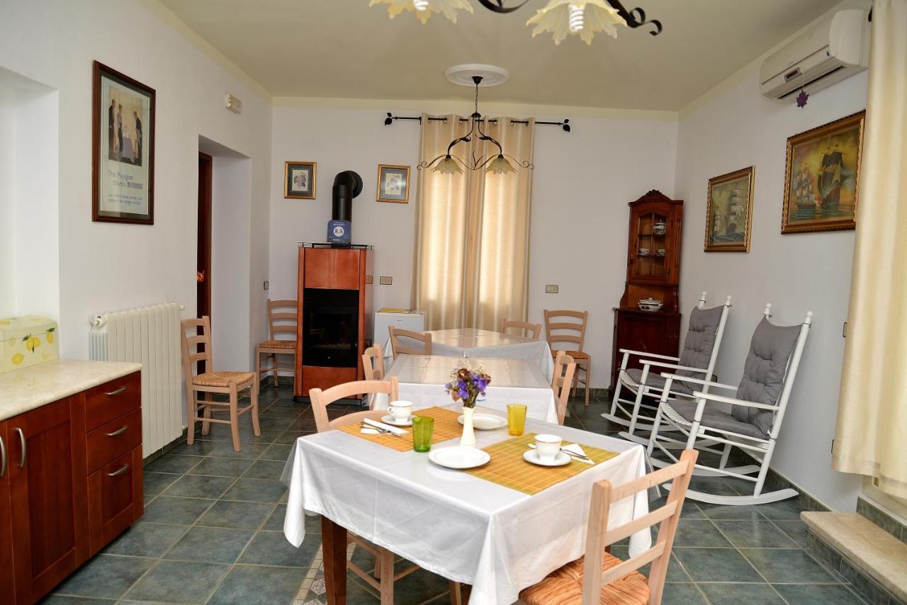 B&B S'Incontru Galtellì Extérieur photo