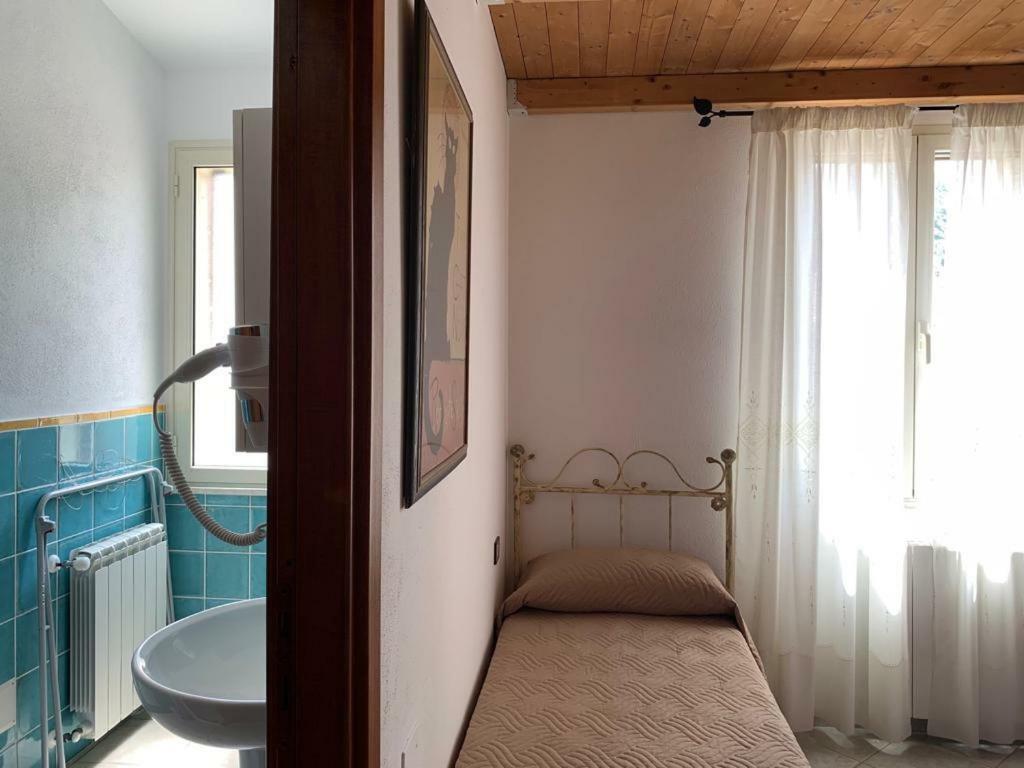B&B S'Incontru Galtellì Extérieur photo