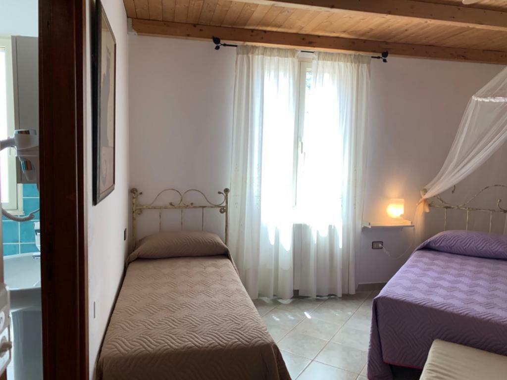 B&B S'Incontru Galtellì Extérieur photo